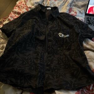 Men's Black Patterned Short Sleeve Shirt